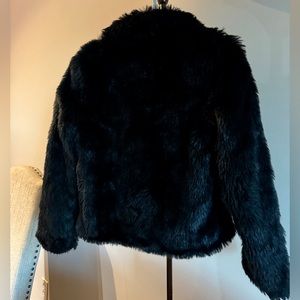 Faux fur coat black